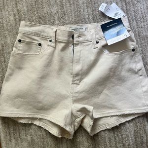 Abercrombie White Denim High Rise Mom Short-Curve Love